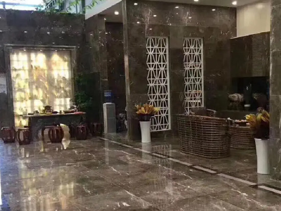 墻地面效果